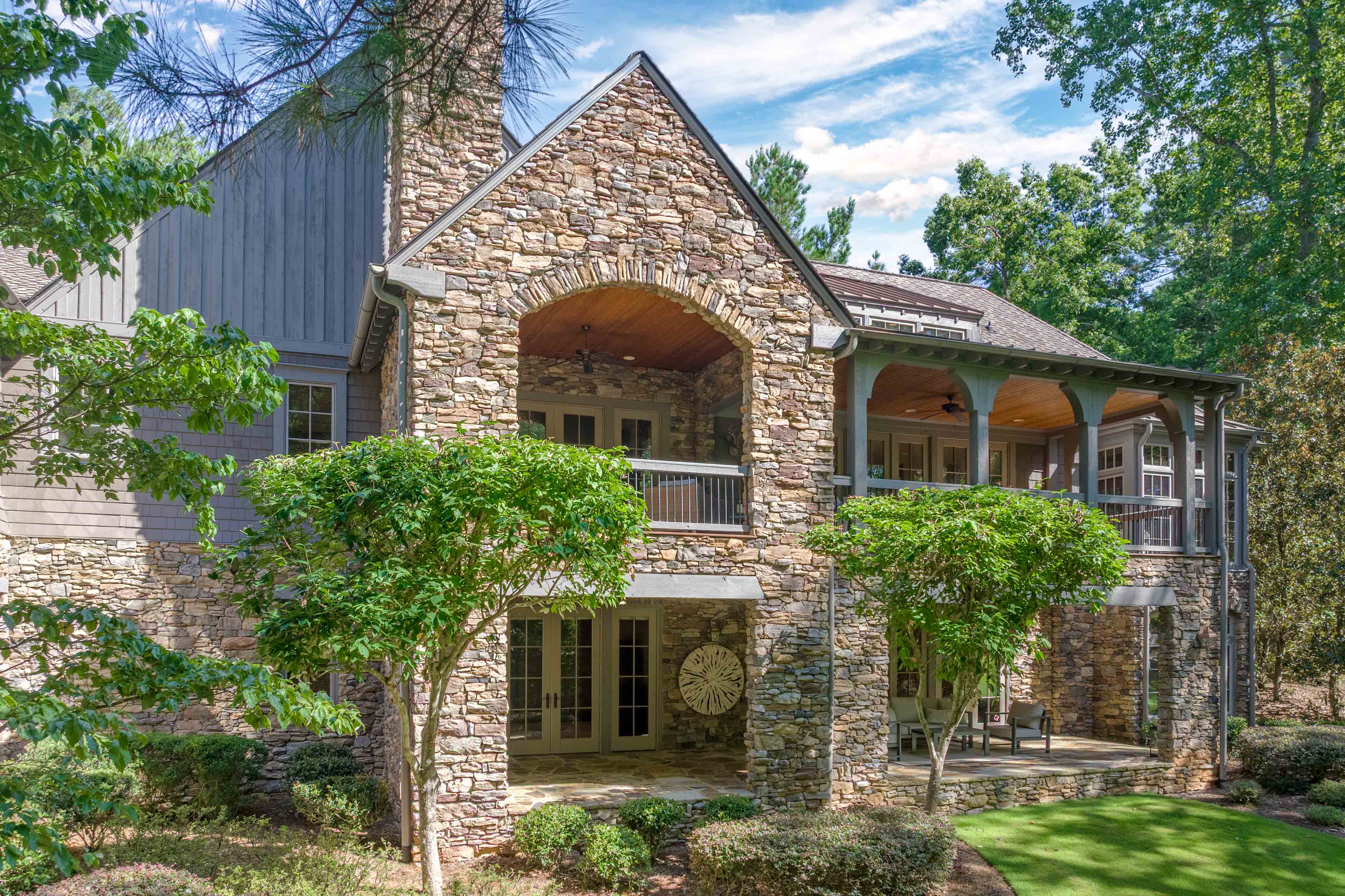 1040 Woodmont Ct. image 42